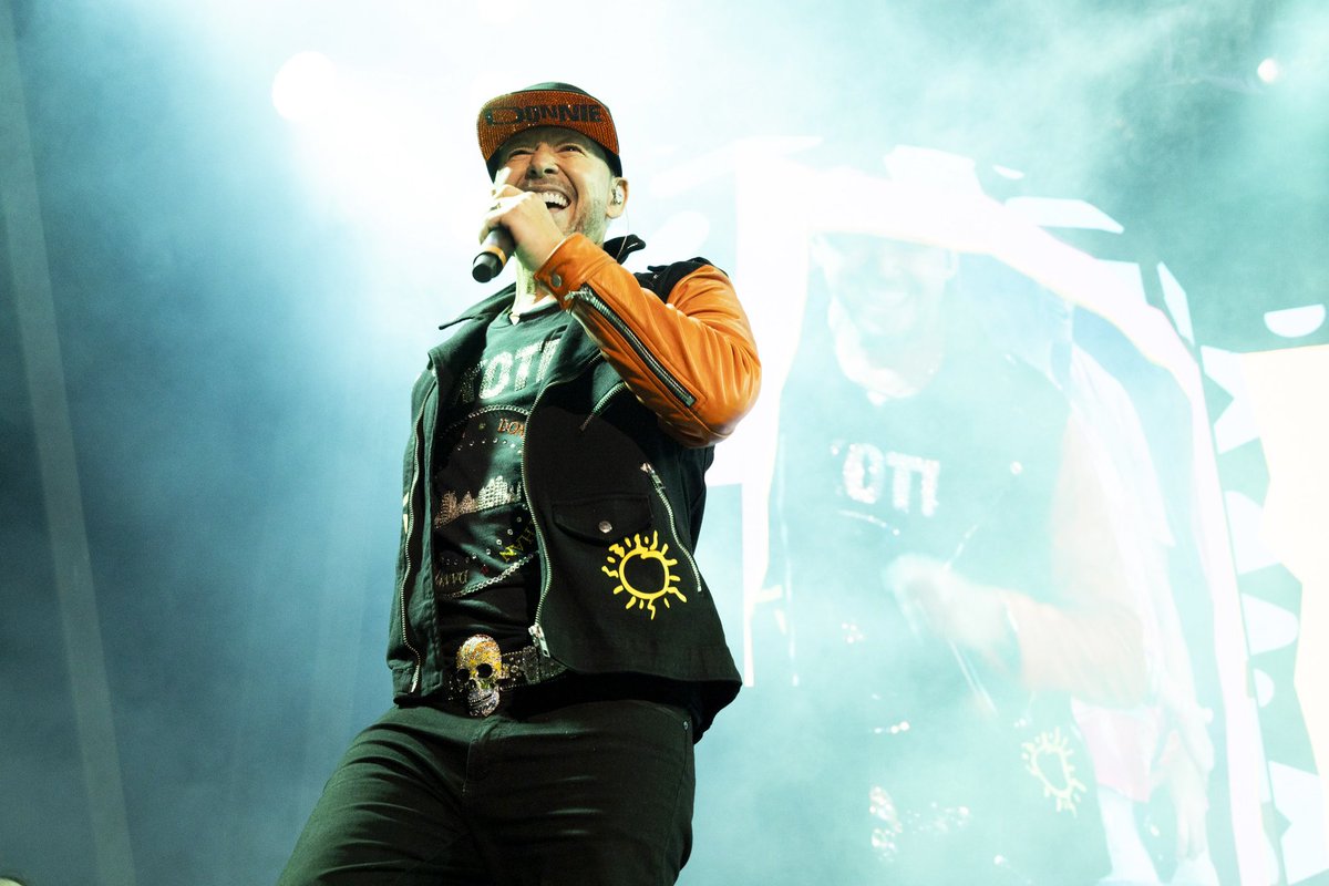 New Kids on the Block tweet media