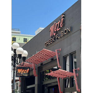 SusanMeyerIntl's tweet photo. @ChiWIP represents @INTA! Nice luncheon with IP colleagues. Thanks @AlexisLavko! @JulieLLangdon, @MonikaJMalek, @AshleyRovnerWatson. Missing my @UBG colleagues @KaraCenar @AmandaRoach @AngelaKalsi @JocelynSmith @MaryAnnWymore @RiniRoy. @FernandaOrtizMonasterio! #IPlaw #Trademarks https://t.co/5hRaq17rCY
