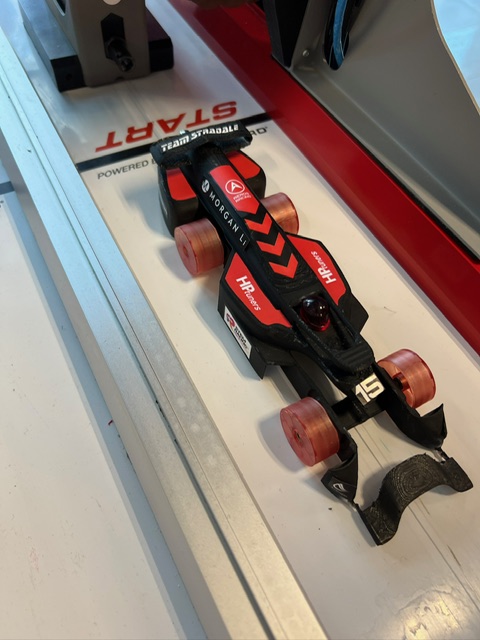 uchicagolab's tweet photo. 🏁🇺🇲 Congratulations to U-High’s STEM Racing Club, @AerosRacing, who has won the 2025 National Championship and will represent Team USA at the World Finals in Singapore this fall!
#UCLSkids #Labbies #F1inSchools #STEMracing #FutureEngineers #TeamUSA https://t.co/yZboIGnrr1