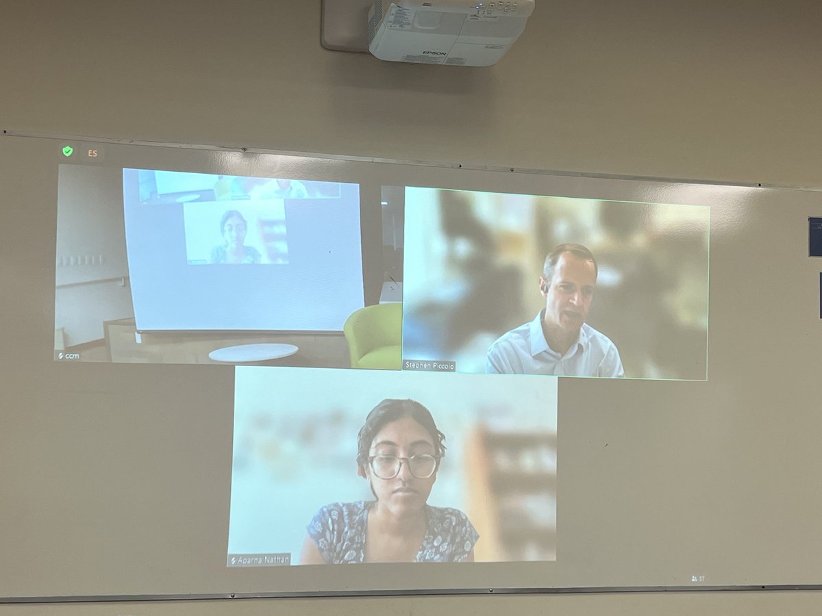 Today at #GBES2025 Day 2: Perspectives on using #AI in bioinformatics training in 2025 led by Stephen Piccolo.Our task: translating bioinformatics training materials into different languages using different #AI tools!Tougher than it seems!
#BioinformaticsEducation #AIinEducation