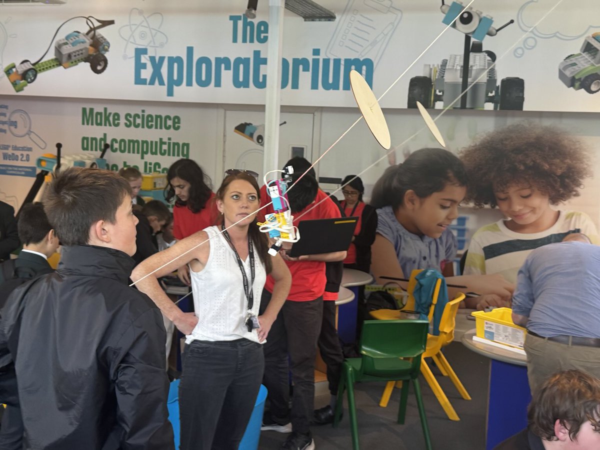 Raising Robots: Authorised LEGO® Education Partner (@raisingrobots) on Twitter photo Creative problem-solving & engineering today at #CodingSuccessLive! <a href="/rafyouthengage/">RAF Youth STEM Team</a> <a href="/LEGOLANDWindsor/">LEGOLAND Windsor</a>
#STEM #LEGOeducation 👏 🤖 Creative problem-solving & engineering today at #CodingSuccessLive! <a href="/rafyouthengage/">RAF Youth STEM Team</a> <a href="/LEGOLANDWindsor/">LEGOLAND Windsor</a>
#STEM #LEGOeducation 👏 🤖