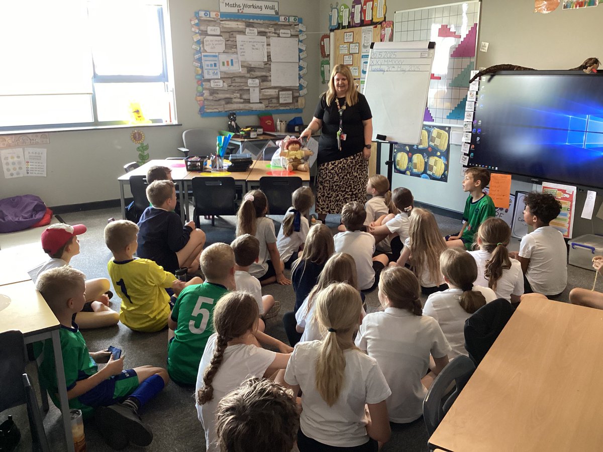 Miss Griffiths tweet media