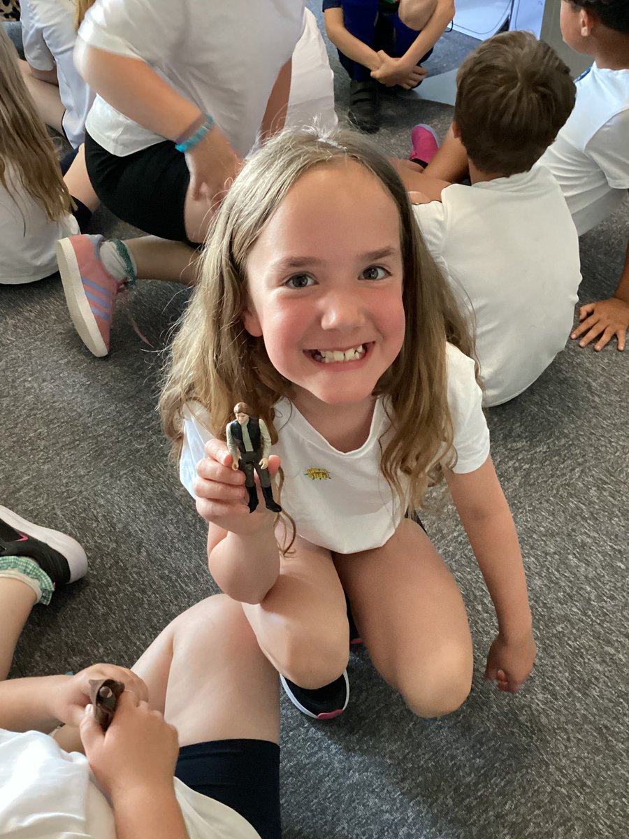 Miss Griffiths tweet media