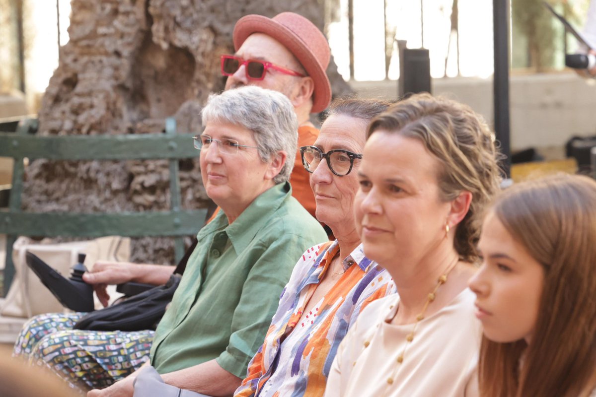 Marga Prohens (@margaprohens) on Twitter photo ✨No tenim paraules d’agraïment i reconeixement per Bernat Xavier Xamena. Enhorabona per aquesta iniciativa, “4 illes, un repte solidari”, una mostra de superació, de compromís i, sobretot, de generositat en benefici amb els malalts d’<a href="/ELABalears/">ELA Balears</a> i Alzheimer, amb les seves ✨No tenim paraules d’agraïment i reconeixement per Bernat Xavier Xamena. Enhorabona per aquesta iniciativa, “4 illes, un repte solidari”, una mostra de superació, de compromís i, sobretot, de generositat en benefici amb els malalts d’<a href="/ELABalears/">ELA Balears</a> i Alzheimer, amb les seves