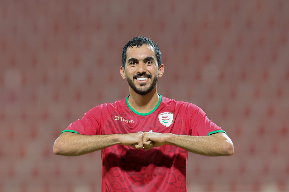 📸 احتفالية الهدف الثالث للأحمر 🤩🤛🏻🤜🏻
-

عمان 3 : 1 النيجر
⚽️ طارق السعدي ض.ج د25'
⚽️ محمد الغافري د45'
⚽️ محمد الغافري د45' + 1

⌚️ نهاية الشوط الأول 

#عمان_النيجر