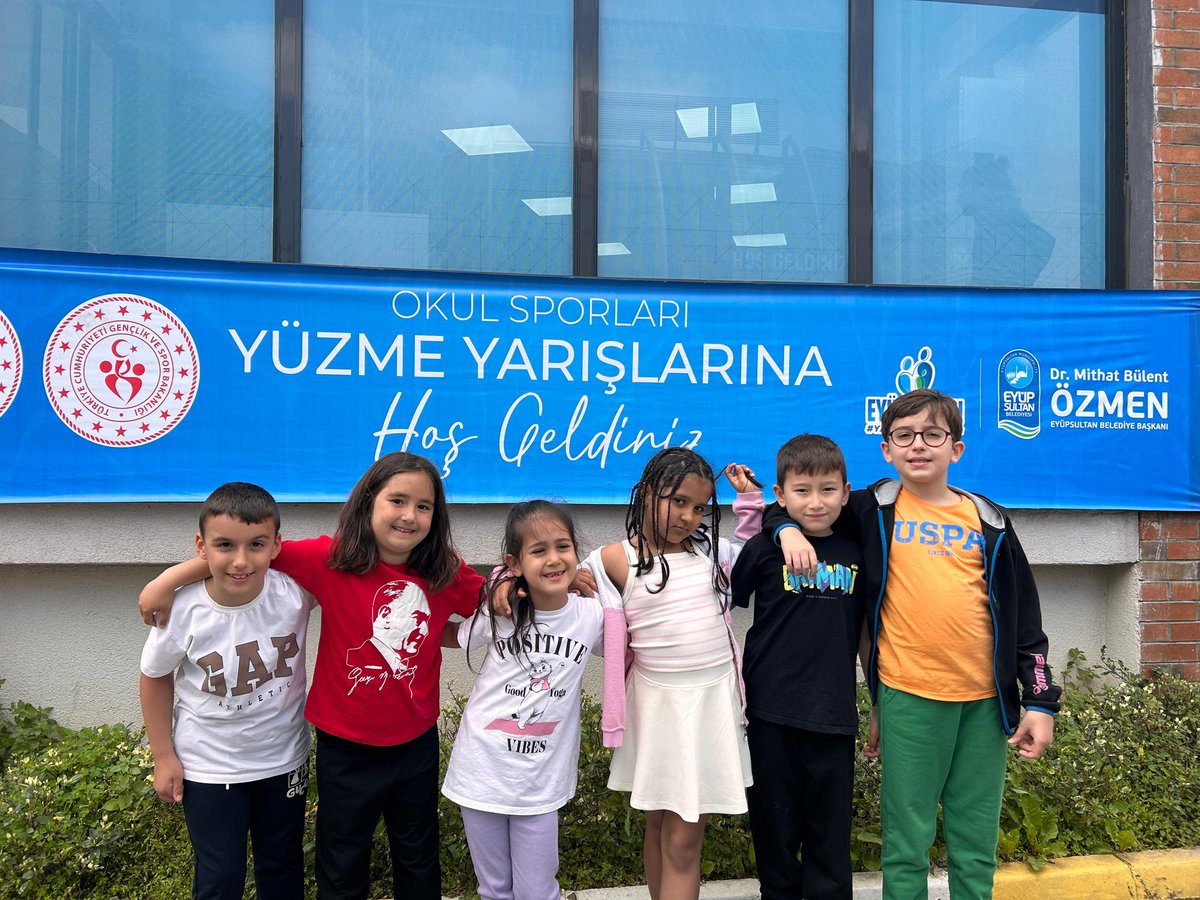 Ragıp Kutmangil İlkokulu Eyüpsultan (@ragipkutmangil) on Twitter photo 🏊♂️🏆TEBRİKLER METEHAN🏆🏊♂️
Eyüpsultan Okul Sporları Yüzme Yarışlarında okulumuz 2/A sınıfı öğrencisi Metehan, minikler kategorisinde "Eyüpsultan İkincisi" olmuştur.
👏🏻👏🏻👏🏻
<a href="/tcmeb/">Millî Eğitim Bakanlığı</a> <a href="/Yusuf__Tekin/">Yusuf Tekin</a>
<a href="/MucahitYentur/">Murat Mücahit Yentür</a> <a href="/ZelihaYldz/">Zeliha Yıldız</a>
<a href="/istanbulilmem/">İstanbul İl Millî Eğitim Müdürlüğü</a> <a href="/EyupsultanMem/">Eyüpsultan İlçe Millî Eğitim Müdürlüğü</a> 🏊♂️🏆TEBRİKLER METEHAN🏆🏊♂️
Eyüpsultan Okul Sporları Yüzme Yarışlarında okulumuz 2/A sınıfı öğrencisi Metehan, minikler kategorisinde "Eyüpsultan İkincisi" olmuştur.
👏🏻👏🏻👏🏻
<a href="/tcmeb/">Millî Eğitim Bakanlığı</a> <a href="/Yusuf__Tekin/">Yusuf Tekin</a>
<a href="/MucahitYentur/">Murat Mücahit Yentür</a> <a href="/ZelihaYldz/">Zeliha Yıldız</a>
<a href="/istanbulilmem/">İstanbul İl Millî Eğitim Müdürlüğü</a> <a href="/EyupsultanMem/">Eyüpsultan İlçe Millî Eğitim Müdürlüğü</a>