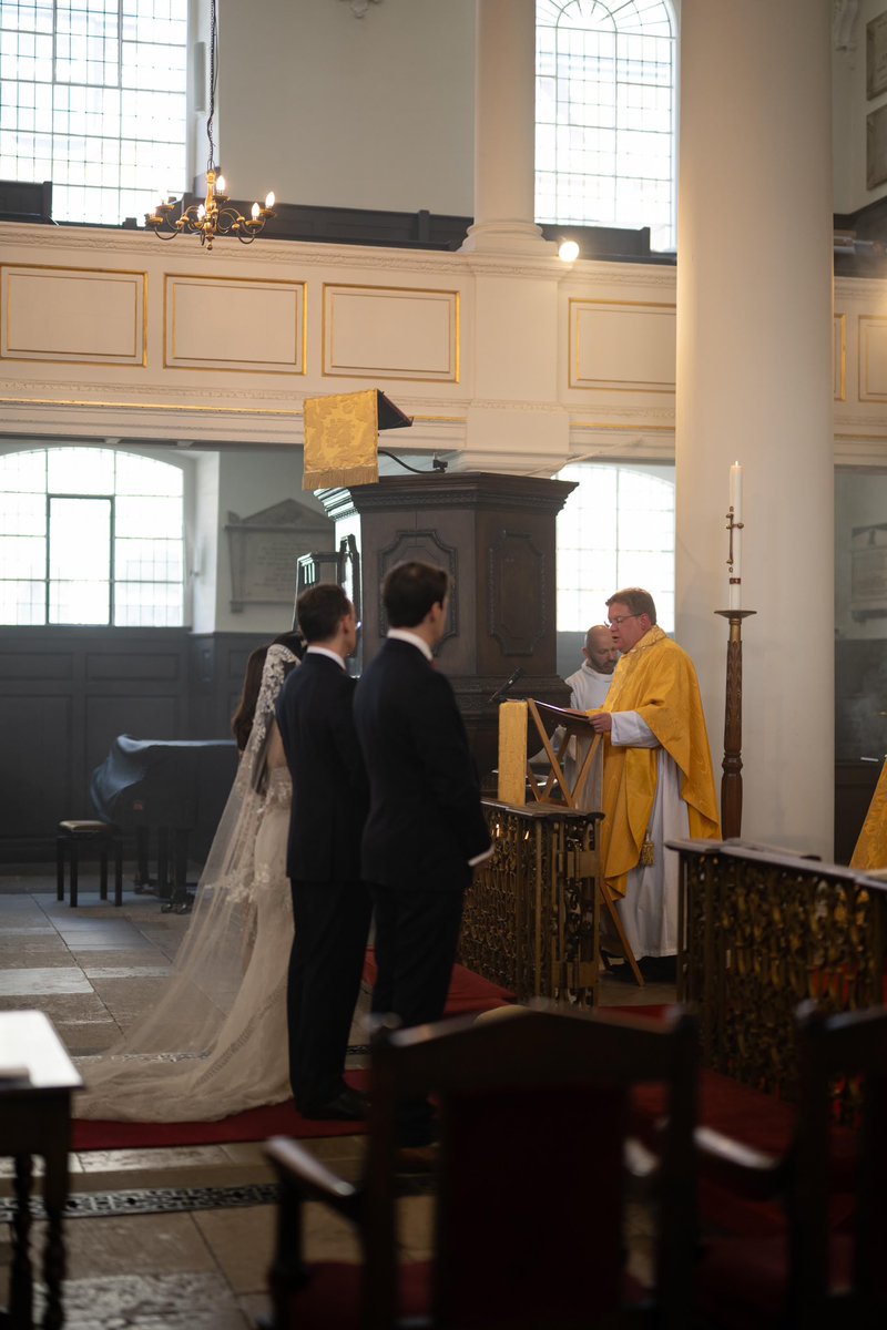 splcoleman's tweet image. It was a busy weekend at Grosvenor Chapel with the beautiful wedding of Rory and Bei, a splendid concert from the Campanile Chamber Choir under the directorship of Francis Bushell, and our Chapel Annual Meeting which was full of thanksgiving and hope.