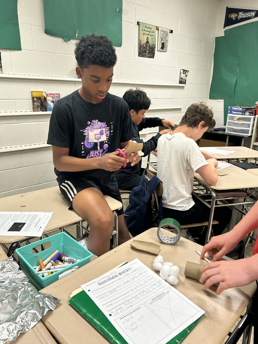 alpsaacps's tweet photo. 7th graders in Ms. Lake’s Advanced ELA class at @CroftonMSAACPS combine literacy &amp; engineering skills to create #novelengineering projects for their historical fiction novels! Students had to track a conflict, identify the “client” (character), and design a solution! @SREILAACPS https://t.co/AdLMst7p5t