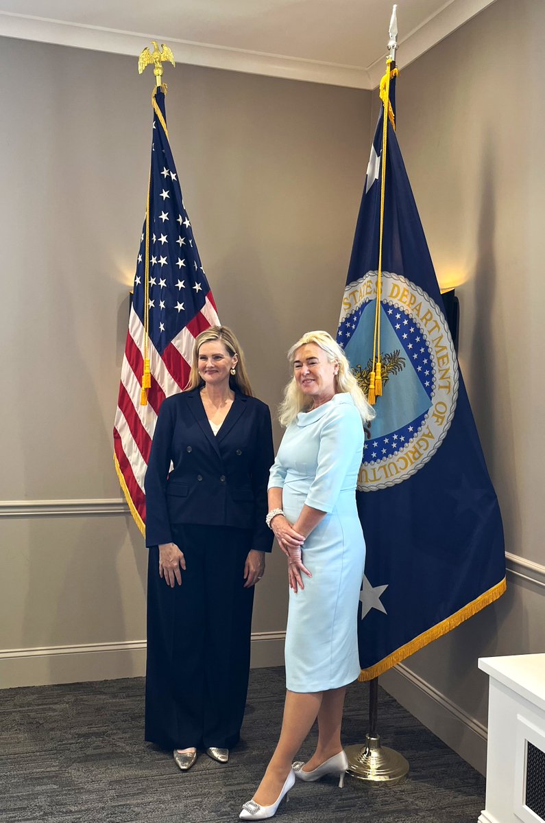 Foreign Ag Service (@usdaforeignag) on Twitter photo TFAA DUS Bekkering met with Ambassador <a href="/SchneebauerP/">Petra Schneebauer</a>, Austrian ambassador to the U.S. <a href="/AustriainUSA/">Embassy of Austria in the United States</a>. They addressed the nearly $380m ag trade deficit, improving market access, and future bilat engagements. Continued collaboration is vital! 🇺🇸 🇦🇹
#Trade #USAustriaTrade #AgTrade TFAA DUS Bekkering met with Ambassador <a href="/SchneebauerP/">Petra Schneebauer</a>, Austrian ambassador to the U.S. <a href="/AustriainUSA/">Embassy of Austria in the United States</a>. They addressed the nearly $380m ag trade deficit, improving market access, and future bilat engagements. Continued collaboration is vital! 🇺🇸 🇦🇹
#Trade #USAustriaTrade #AgTrade