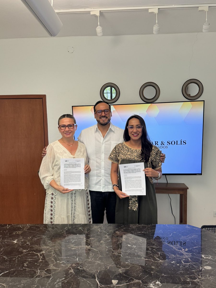 IXP_Yucatan's tweet image. 📄🤝 IXSY firma convenio con Salazar &amp;amp; Solís Abogados, firma con +15 años de experiencia legal en telecomunicaciones.

#IXSY #LegalTech #ConectividadYucatan #TransformaciónDigital #ColaboraciónEstratégica