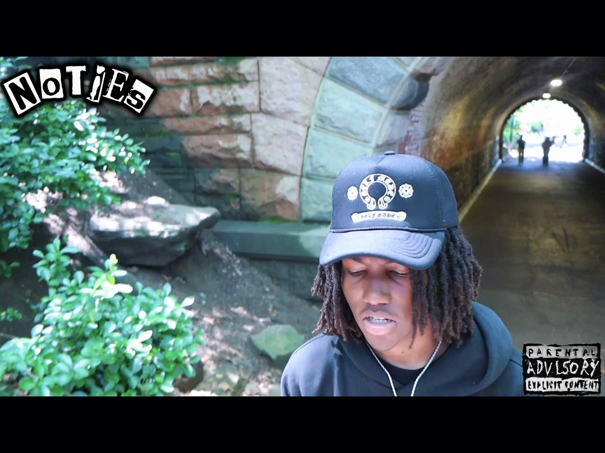 ummvix3's tweet image. NoTiEs OUT WEDNESDAY 🌎 On YT:Vix48 #musicvideo #rap #lucki #freestyle #complex #song #musica #drill #drillmusic #chicago #trending