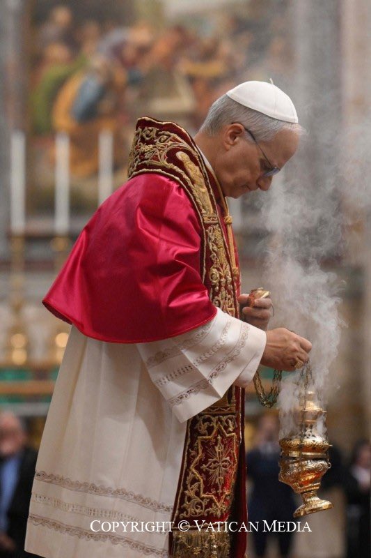 RichRaho's tweet photo. Pope Leo at St. Paul’s Tomb: “Salvation does not come about by magic, but by a mysterious interplay of grace and faith, of God’s prevenient love and of our trusting and free acceptance.” https://t.co/Bu3RynDJHA https://t.co/6MM659rHYY