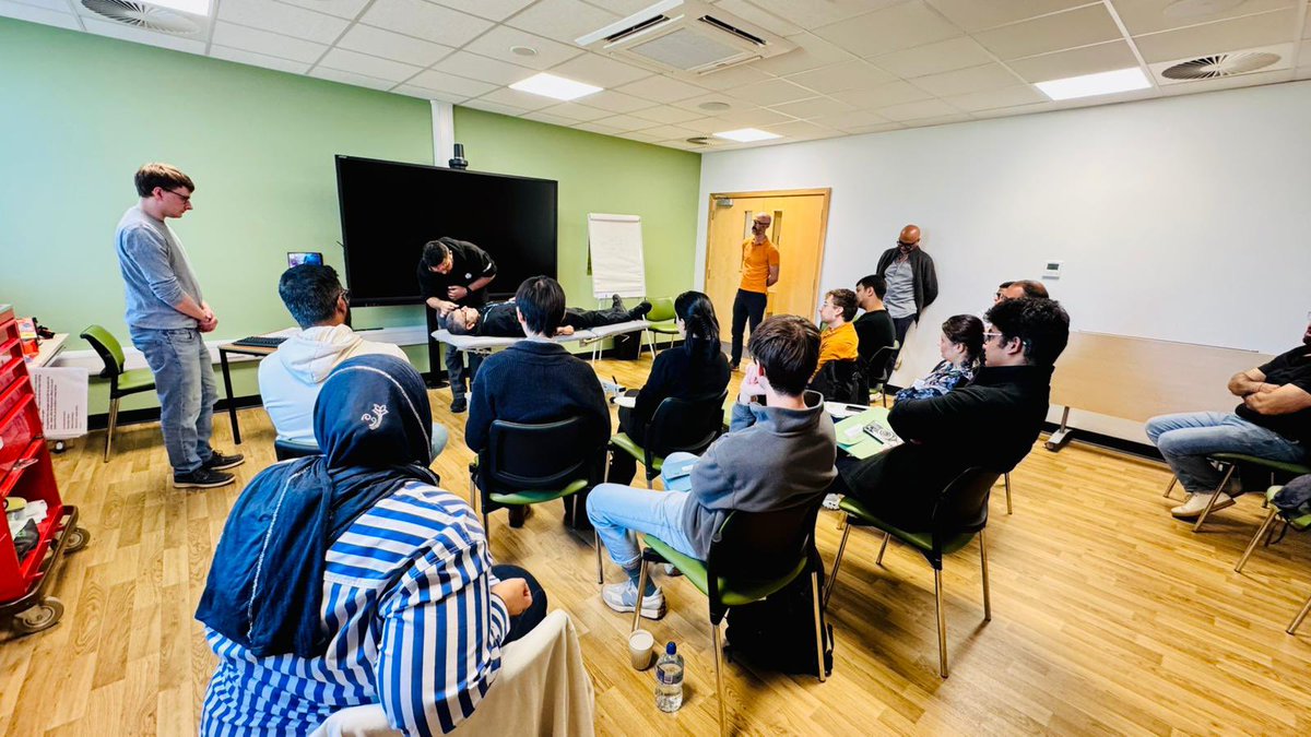 ChftResus's tweet photo. Our first ATLS course for 12 years, went extremely well!!  Lots of positive feedback from candidates 👏🏻 
A big well done to all of our candidates, and of course our lovely faculty 🏆 #CHT #resus #RCS #ATLS #resusteam
@CHFTNHS https://t.co/GVvY90spk4