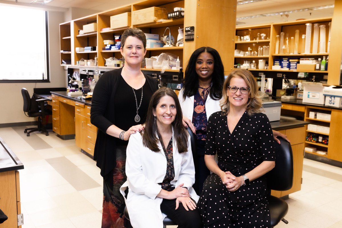 UAB Heersink School of Medicine (@uabheersink) on Twitter photo Meet 5 UAB neuroscientists whose research is advancing brain health: Drs. Linda Overstreet-Wadhiche, Alecia Gross, Kristina Visscher, & Farah Lubin of <a href="/UNeurobiology/">UABNeurobiology</a> & Dr. Rita Cowell of @UAB_Neurology!
š° buff.ly/TjNa6rr
šø: @maryefehr on Instagram Meet 5 UAB neuroscientists whose research is advancing brain health: Drs. Linda Overstreet-Wadhiche, Alecia Gross, Kristina Visscher, & Farah Lubin of <a href="/UNeurobiology/">UABNeurobiology</a> & Dr. Rita Cowell of @UAB_Neurology!
š° buff.ly/TjNa6rr
šø: @maryefehr on Instagram