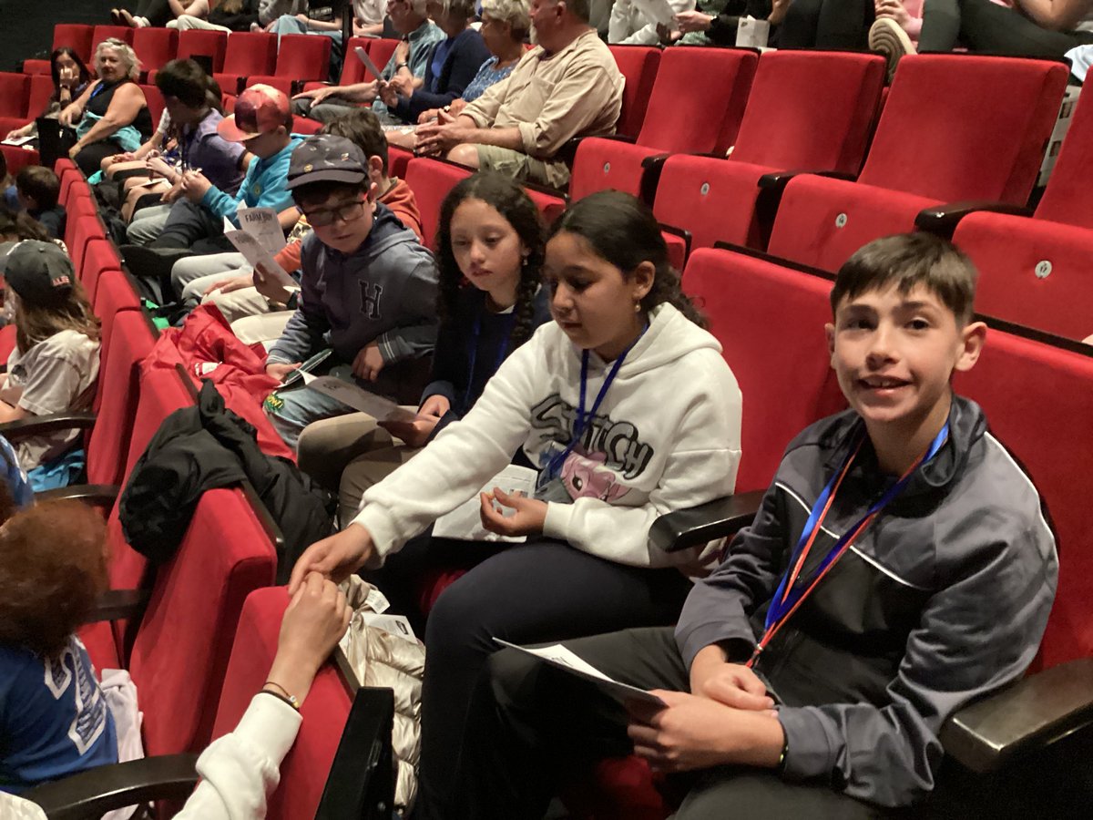 Looking forward to watch Farm Boy at <a href="/aberystwytharts/">Canolfan y Celfyddydau Aberystwyth Arts Centre</a> with our friends from Spain. <a href="/TaithWales/">Taith</a>