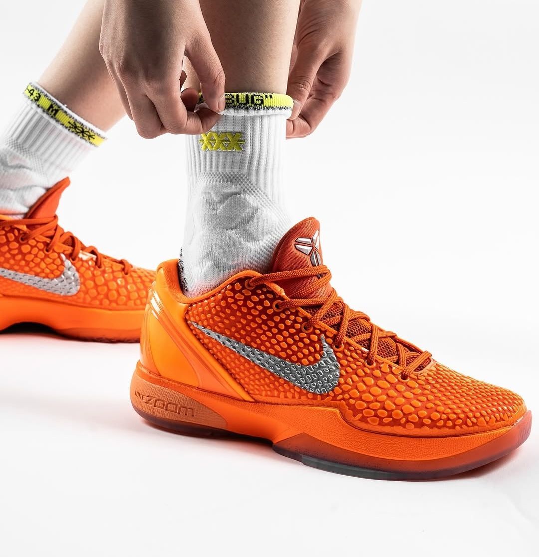 JustFreshKicks tweet media