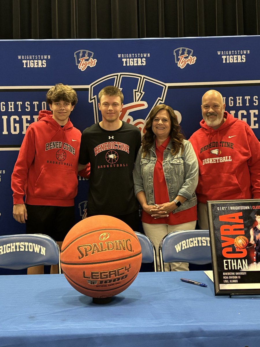 TigerBoysHoops's tweet image. Congratulations to ⁦@CyraEthan⁩ on his signing today in front of family, friends, &amp;amp; classmates.  Very cool day for him.  Benedictine University is getting a fine young man who also can play the game.
#WalkingBucket 
#NonstopMotor