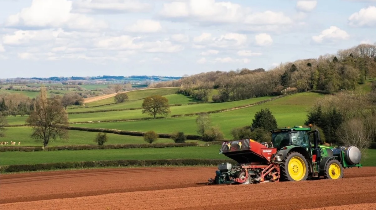 As the biggest single buyer of British potatoes, frozen food manufacturer McCain’s strategies matter. Michael Barker hears the company’s approach from James Young, vice president of agriculture at McCain Foods GB. Read more in #FPJ's Mediterranean Special. ow.ly/5pZv50VVQQB