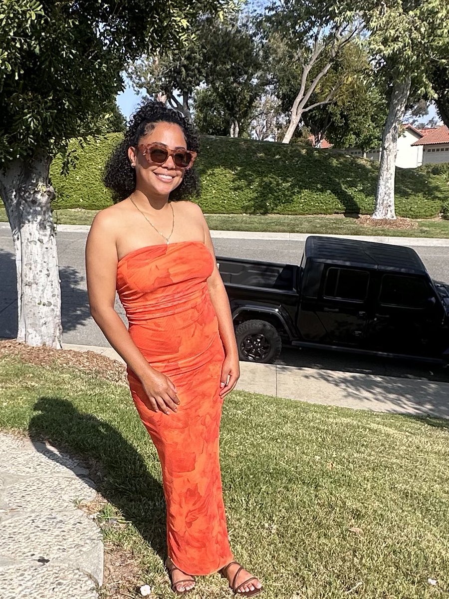 leilaaani___'s tweet photo. Summer is Here 🧡🐅🥕 https://t.co/nz5ont2gZ9