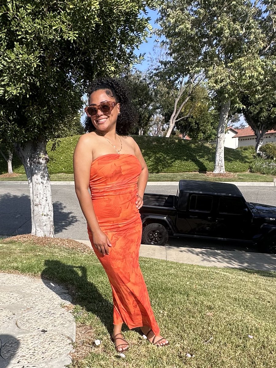 leilaaani___'s tweet photo. Summer is Here 🧡🐅🥕 https://t.co/nz5ont2gZ9