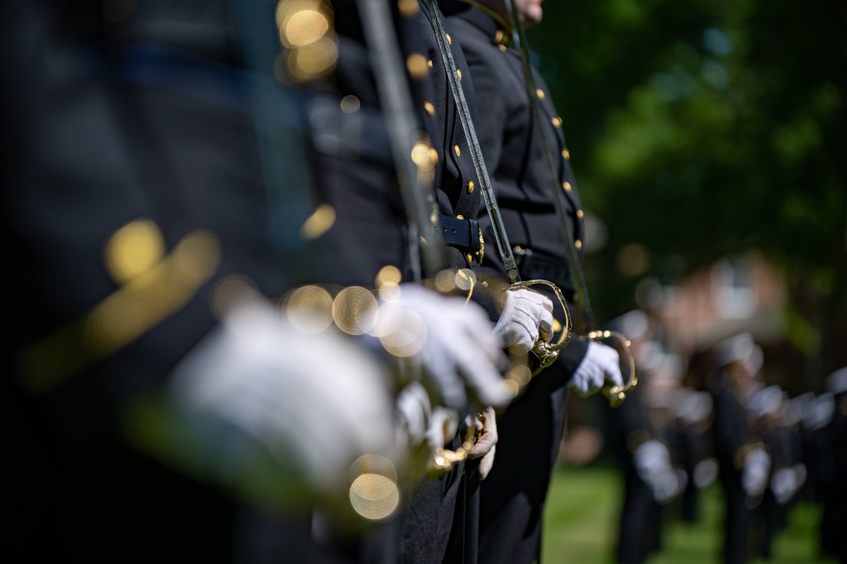 USCGAcademy's tweet photo. 🇺🇸 Final Regimental Review for the Class of 2025 🇺🇸

With pride in every step, the Class of 2025 marched one last time—honoring four years of growth, leadership, and service. Bravo Zulu, cadets. Your legacy endures. ⚓️

#LastMarch #Classof2025 #AlwaysReady https://t.co/V4E6VXLsrd
