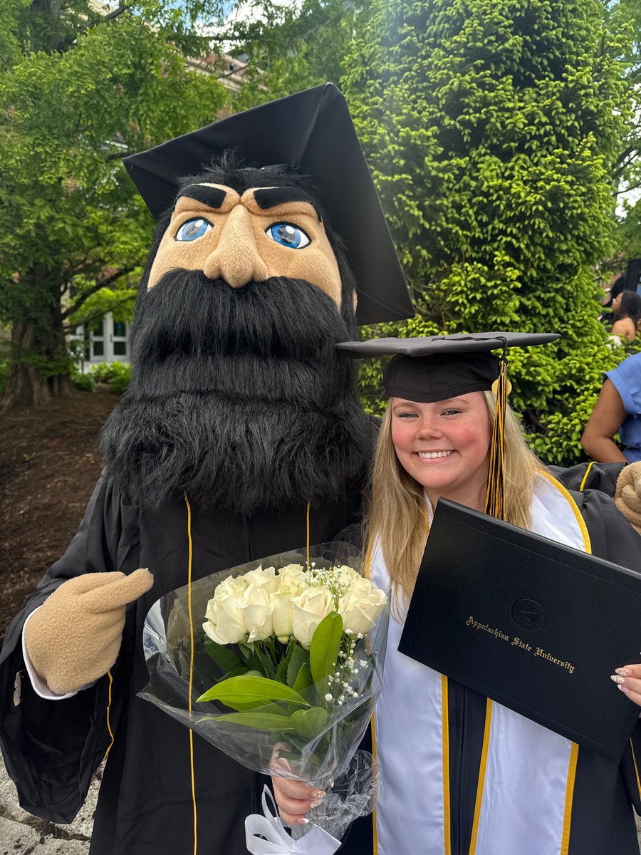 GetRealStone tweet media