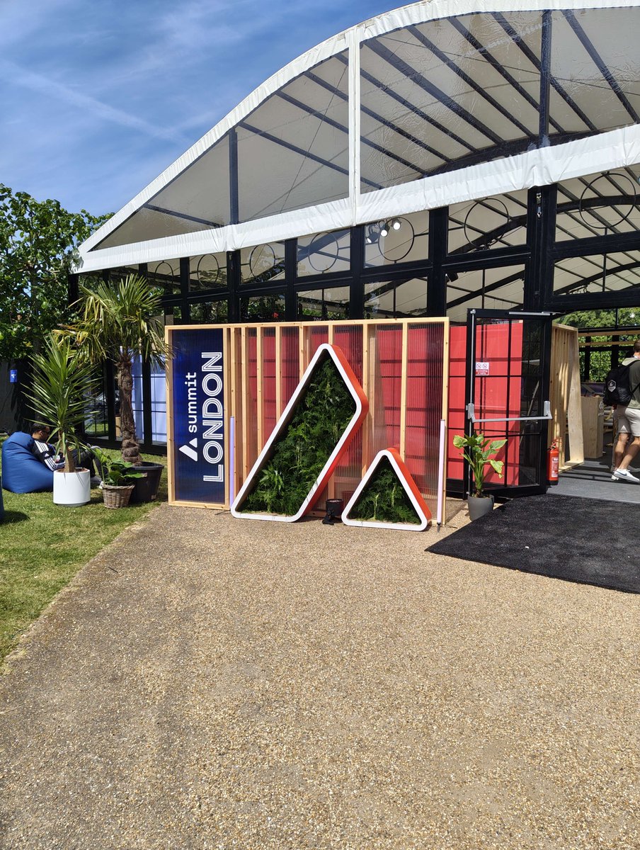 RZLT | REZOLUT tweet media