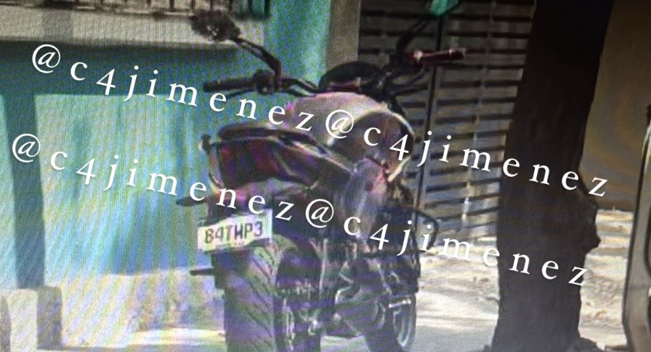 Carlos Jiménez (@c4jimenez) on Twitter photo LOCALIZAN VEHÍCULOS USADOS en ASESINATO de FUNCIONARIOS
Agentes hallaron esta camioneta y una moto al parecer, usadas por los criminales de <a href="/BJAlcaldia/">Alcaldía de Benito Juárez</a>
<a href="/SSC_CDMX/">SSC CDMX</a> mantiene movilización en distintos puntos buscando a los homicidas de Ximena G y José M.
<a href="/FiscaliaCDMX/">Fiscalía CDMX</a> apoya. LOCALIZAN VEHÍCULOS USADOS en ASESINATO de FUNCIONARIOS
Agentes hallaron esta camioneta y una moto al parecer, usadas por los criminales de <a href="/BJAlcaldia/">Alcaldía de Benito Juárez</a>
<a href="/SSC_CDMX/">SSC CDMX</a> mantiene movilización en distintos puntos buscando a los homicidas de Ximena G y José M.
<a href="/FiscaliaCDMX/">Fiscalía CDMX</a> apoya.