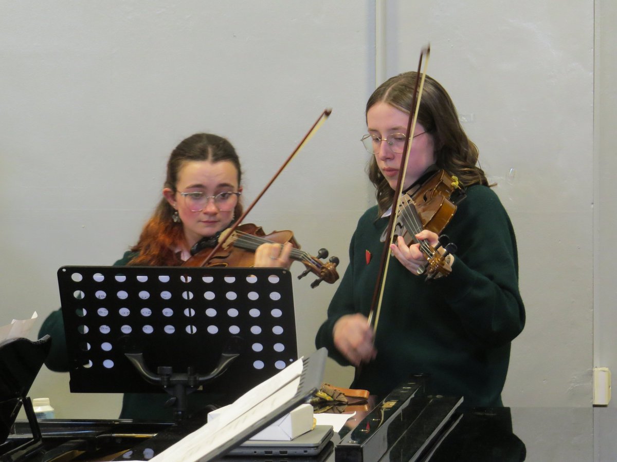 One of the most memorable parts of the graduation ceremony were the beautiful performances from our school orchestra, which is made up of predominantly Sixth Year students. Their talent, dedication, and presence will be deeply missed in the corridors and classrooms of Loreto.