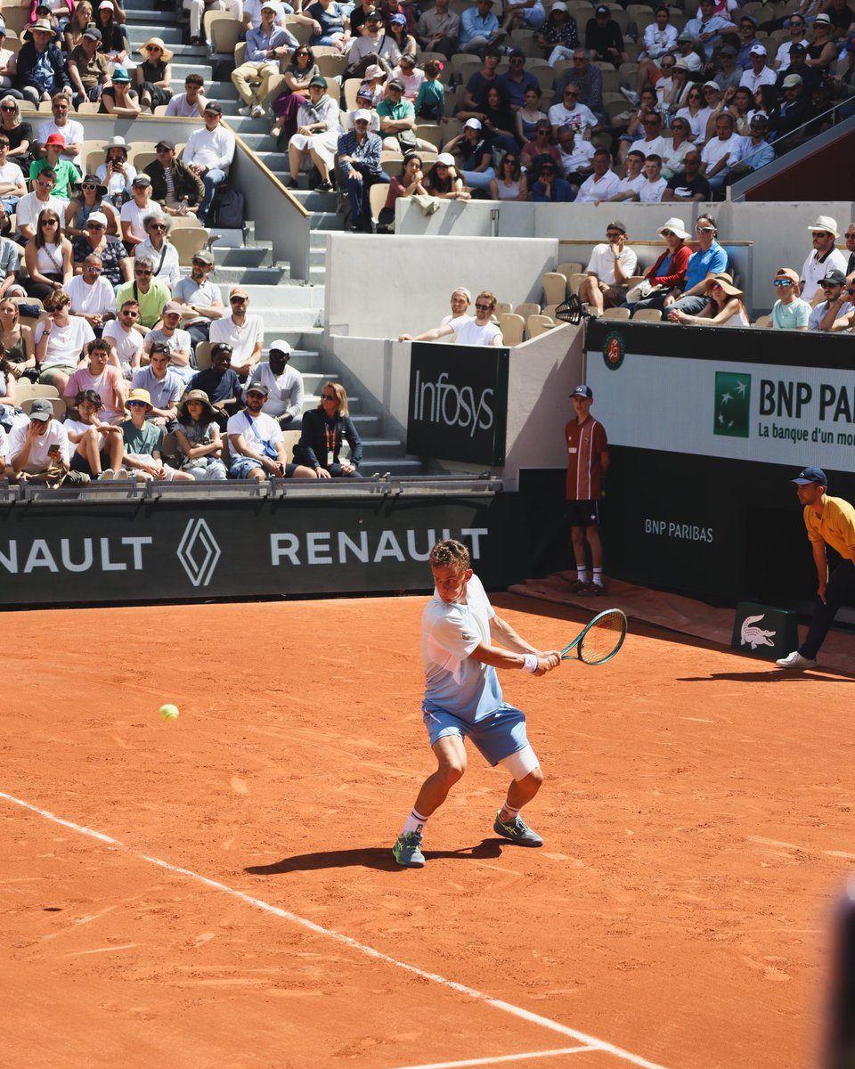 1er tour des qualifications ✅💪<a href="/rolandgarros/">Roland-Garros</a>