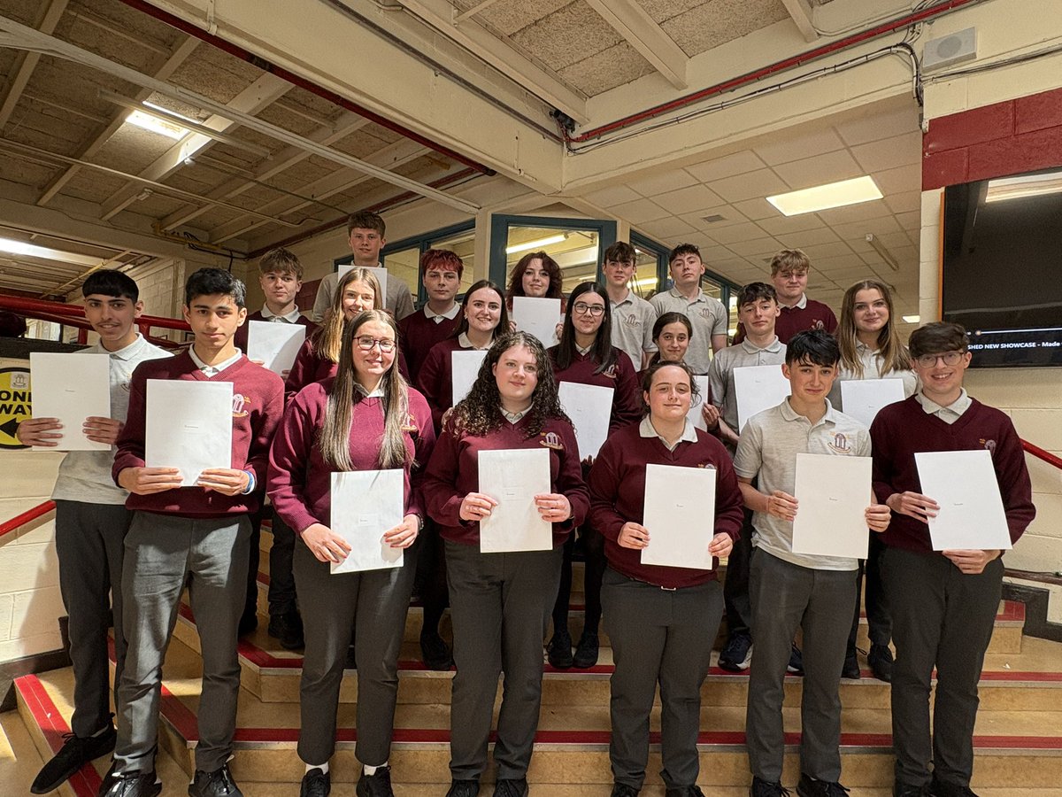 Abbey V.S. (@abbeyvs) on Twitter photo Congratulations to our Transition Years who presented their TY Showcase to our 3rd year students this afternoon highlighting all the workshops, trips and events they participated in throughout the year ๐ถ๐๐ผ๐ฉ๐ผโโ๏ธ๐ฎ๐ผ๐ญ๐ฅผโท๏ธ
Well done to everyone involved โจ๐๐ป๐ซ #WeAreDonegalETB Congratulations to our Transition Years who presented their TY Showcase to our 3rd year students this afternoon highlighting all the workshops, trips and events they participated in throughout the year ๐ถ๐๐ผ๐ฉ๐ผโโ๏ธ๐ฎ๐ผ๐ญ๐ฅผโท๏ธ
Well done to everyone involved โจ๐๐ป๐ซ #WeAreDonegalETB