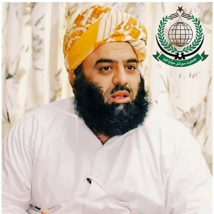 آئینی اسلامی دفعات کا دفاع
مولانا نے آئینِ پاکستان میں شامل اسلامی دفعات کے تحفظ کے لیے ہر فورم پر آواز بلند کی اور انہیں ختم کرنے کی ہر کوشش کو ناکام بنایا۔
#NationVoiceMaulana