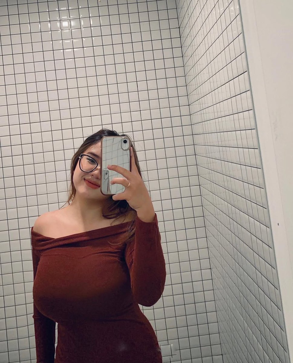 skvetsa's tweet photo. Malam buat Client vina🫶🏻
Yang udah atur slot bisa DM vina ulang yahh bee 🤌🏼🫶🏻
#botangkerang
#availtangkerang
#openbotangkerang
#tangkerangcrot https://t.co/QPDATR99vW