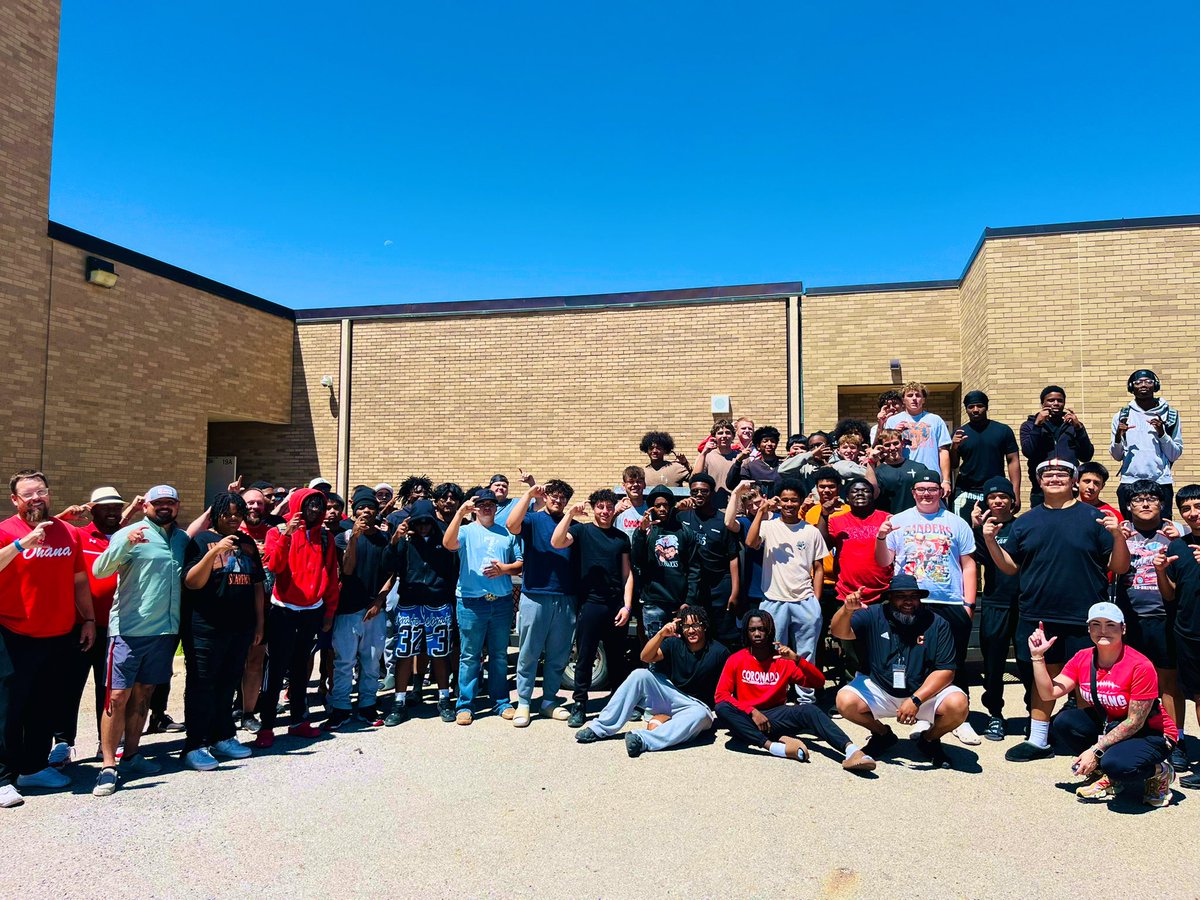 Coach Flores (@floresaarrhon) on Twitter photo End of Year Cookout! Love these Mustangs!! #TME #MustangPride <a href="/coacharoy/">Coach Roy</a> <a href="/CoachBGood_/">Coach G</a> <a href="/coachcmarquez/">Chris Marquez</a> <a href="/CoachNichols88/">Coach Nightmare Nichols</a> <a href="/coach_carter60/">Christian Carter</a> <a href="/Coronado_Sports/">Coronado HS Athletics</a> End of Year Cookout! Love these Mustangs!! #TME #MustangPride <a href="/coacharoy/">Coach Roy</a> <a href="/CoachBGood_/">Coach G</a> <a href="/coachcmarquez/">Chris Marquez</a> <a href="/CoachNichols88/">Coach Nightmare Nichols</a> <a href="/coach_carter60/">Christian Carter</a> <a href="/Coronado_Sports/">Coronado HS Athletics</a>