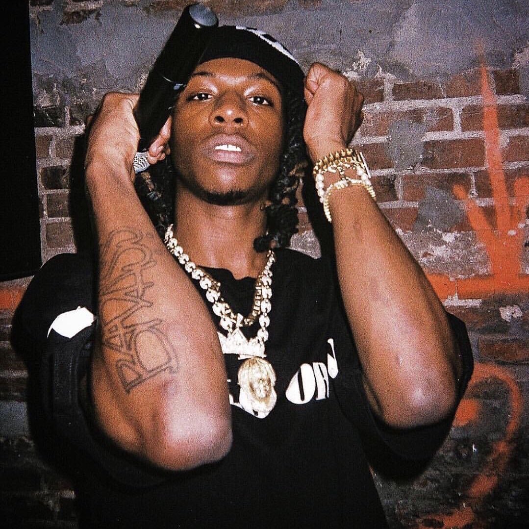 HipHopAllDay's tweet photo. "We ain't duckin smoke this is hip hop, all I need is a microphone and a disc jock […] I do this sh*t for Big, Pac and Pop Smoke how many more New York n**** gotta die on y'all coast"

— Joey Badass addressing the West Coast on his new song 'CRASH DUMMY' 🔥😤 https://t.co/p79goGqxgY