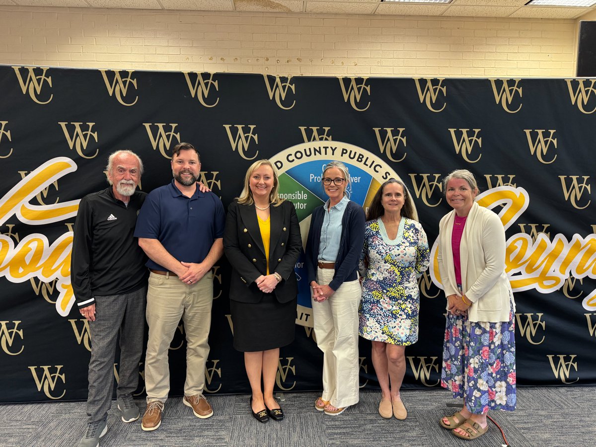⭐️ Woodford County Board of Education Selects Dr. Lori Jones as District's Next Superintendent ⭐️