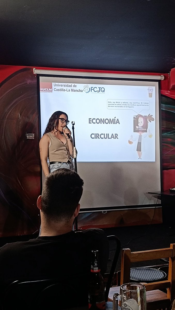Amparo Moyano (@amparomoyano) on Twitter photo Segundo día de <a href="/pintofscienceES/">Pint of Science ES</a> en <a href="/wikiCR/">wikiCR Ciudad Real</a>. Si te interesa la divulgación científica, anímate a venir por el #LivingRoom ! Hoy y mañana a partir de las 19:00h 😉
#Pint25CIR #Pint25ES
<a href="/adicipecCR/">ADICIPEC</a> <a href="/UCLMdivulga/">UCLMdivulga</a> Segundo día de <a href="/pintofscienceES/">Pint of Science ES</a> en <a href="/wikiCR/">wikiCR Ciudad Real</a>. Si te interesa la divulgación científica, anímate a venir por el #LivingRoom ! Hoy y mañana a partir de las 19:00h 😉
#Pint25CIR #Pint25ES
<a href="/adicipecCR/">ADICIPEC</a> <a href="/UCLMdivulga/">UCLMdivulga</a>