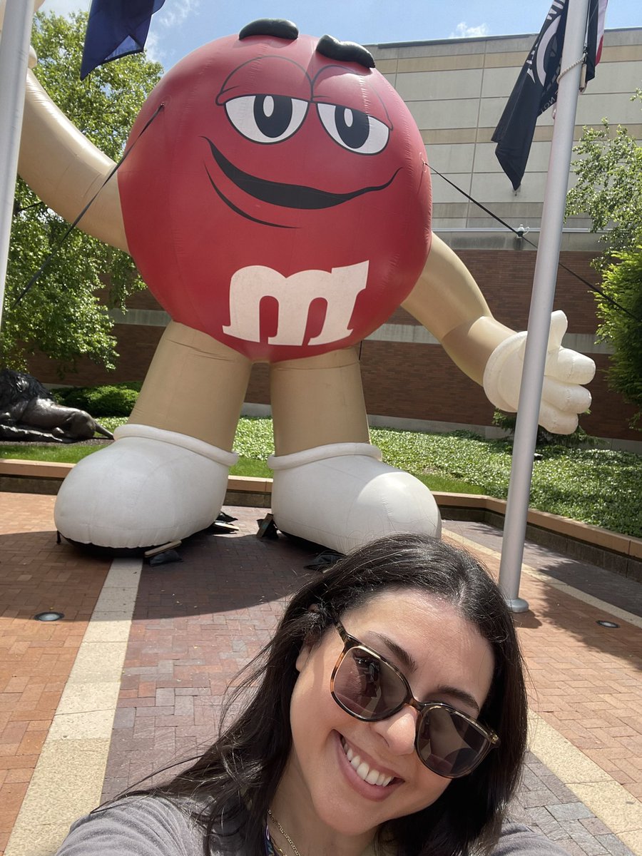 Erica F. 🌙 tweet media