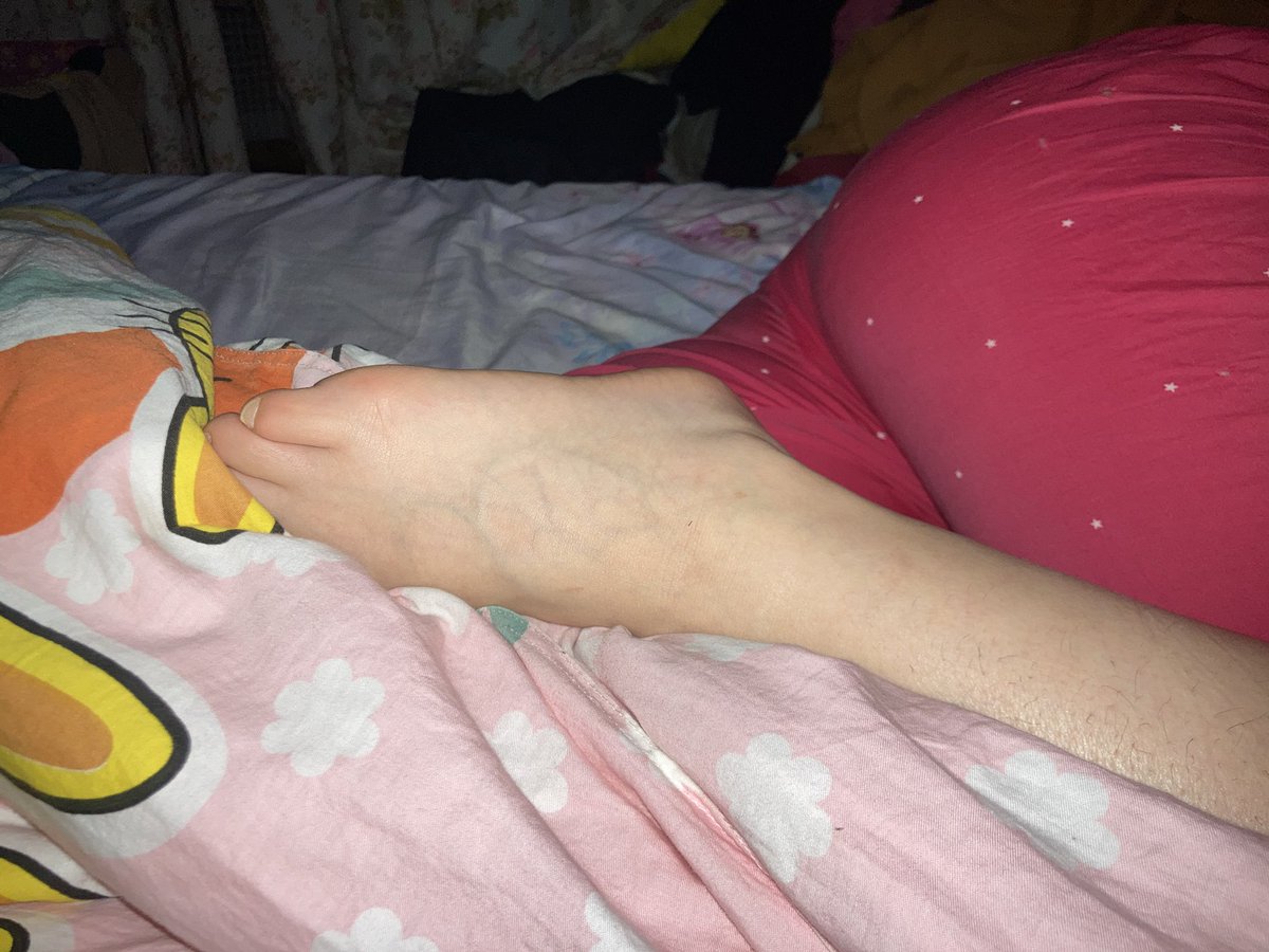 今日姐姐睡足
更多内容主页

#footjob #睡足 #sleepfoot #玉足 #足交 #脚 #足