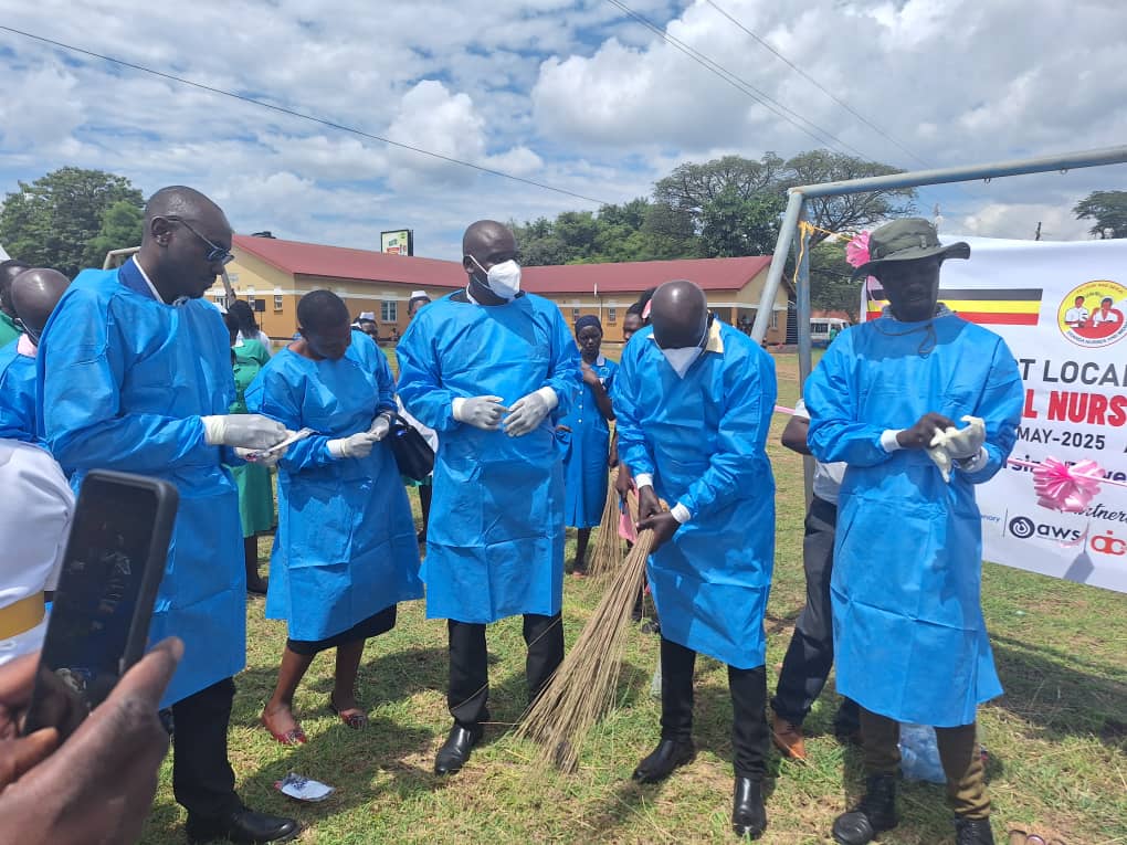 Ateker Post (@atekerpost) on Twitter photo Ateker Update!
Preparation for the nurses' day celebrations in KUMI municipality!!!!
Ateker welcome everyone to Kumi municipality
<a href="/AdoaMediaTeam/">Adoa Media Team</a> <a href="/voice_of_teso/">VoiceOfTesoRadio</a> Ateker Update!
Preparation for the nurses' day celebrations in KUMI municipality!!!!
Ateker welcome everyone to Kumi municipality
<a href="/AdoaMediaTeam/">Adoa Media Team</a> <a href="/voice_of_teso/">VoiceOfTesoRadio</a>