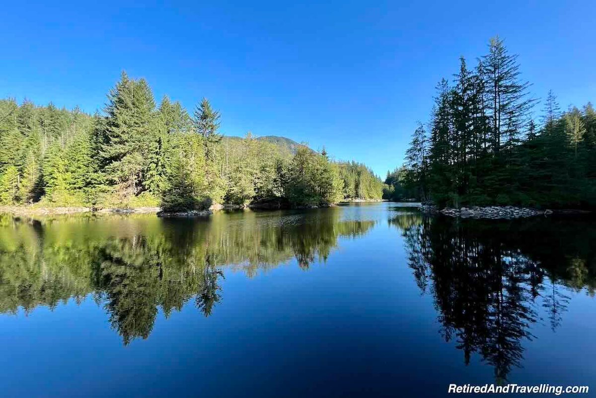 TravelAtWill's tweet image. We moved west in Canada to the Sunshine Coast in British Columbia.  Excited to have this great new base to explore from.  retiredandtravelling.com/moving-retired…  #TTOT #TRLT @ExploreCanada@CanadianTourism @cdntourism@CanadasTravel