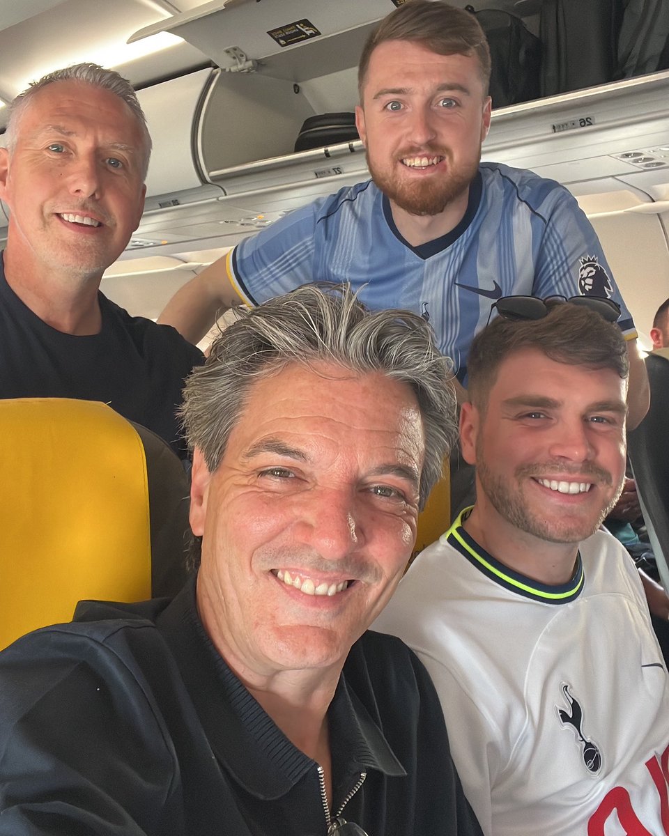 MartinWNash's tweet photo. Next stop #Bilbao #spurs https://t.co/zYZ2mmRFch