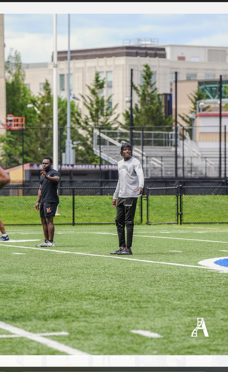 Michael Henderson tweet media