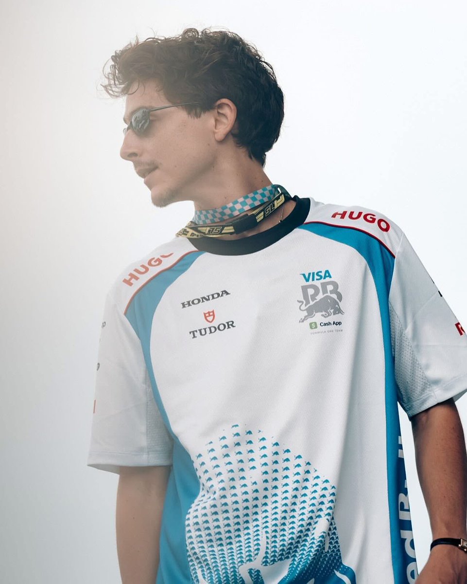 Timothée Chalamet pics (@dailytimothee) on Twitter photo 