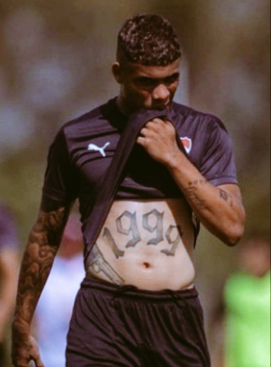 Maguimz1's tweet photo. Vos sos turro ❌ 
Pero mas turró que yo no sé 🪄 https://t.co/29W891Je06
