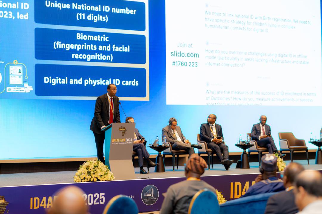 NIRA Somalia (@nirasomalia) on Twitter photo Looking ahead, DG <a href="/AbdiwaliAbdulle/">Abdiweli Timacade</a> underscored NIRAโs ambitious roadmap at today's #ID4Africa2025 Conference, held in Addis Ababa ๐ช๐น:
๐ Register 15 million people by 2029
๐๏ธโ๐จ๏ธ Expand to iris capture & biometric verification
๐ Enable pre-registration & online registration. Looking ahead, DG <a href="/AbdiwaliAbdulle/">Abdiweli Timacade</a> underscored NIRAโs ambitious roadmap at today's #ID4Africa2025 Conference, held in Addis Ababa ๐ช๐น:
๐ Register 15 million people by 2029
๐๏ธโ๐จ๏ธ Expand to iris capture & biometric verification
๐ Enable pre-registration & online registration.