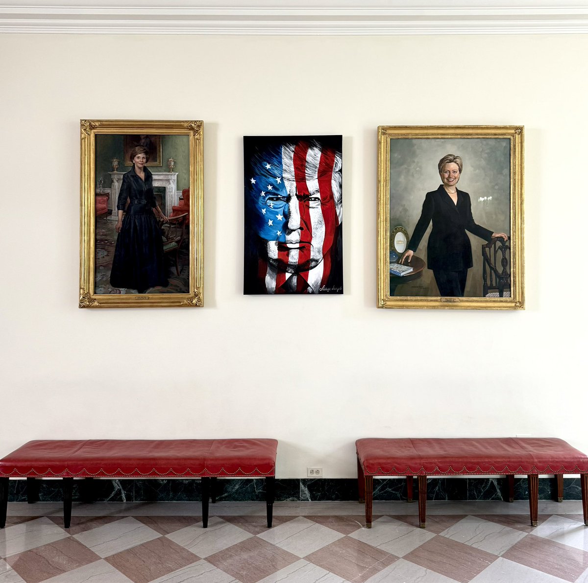 Spotted inside the White House: Portraits of Laura Bush, President Trump &amp; Hillary Clinton 👀