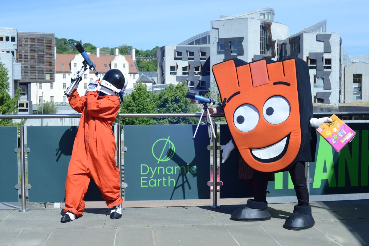 LStreetsScot's tweet photo. What a stellar start to #WalkToSchoolWeek we're having! 🌟Thank you so much to @royalmile_ps, @ourdynamicearth and @Edinburgh_CC for helping us celebrate this celestial occasion with a spacewalk followed by a special visit to the Planetarium.  🪐🚀#TheGreatSpaceWalk https://t.co/C073FOSAQw