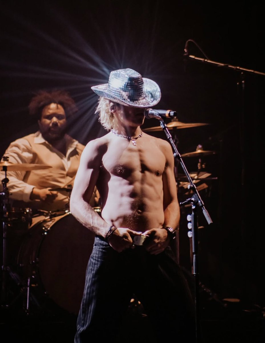 drivernationbr's tweet photo. 📸 | A Round Two da Obsession Tour está chegando! Faltam menos de duas semanas para a The Driver Era voltar aos palcos com a turnê. Ansiosos? ✨

“A segunda rodada está chegando. Faltam menos de duas semanas para fazermos tudo de novo!!! – Turnê Obsession”

@thedriverera via Instagram Feed.