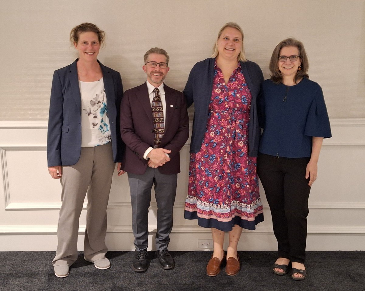 Research Corporation for Science Advancement (@rcsa1) on Twitter photo Thanks to #CottrellScholar '18 Abigail Vieregg <a href="/UChicago/">The University of Chicago</a>, CS '02 & #Scialog CMC Facilitator Neil Kelleher <a href="/NorthwesternU/">Northwestern</a>, MND Fellow Stephanie Cologna <a href="/thisisUIC/">University of Illinois Chicago</a>, and CS '04 & TDA Facilitator Vicky Kalogera <a href="/NorthwesternU/">Northwestern</a>, who spoke at last week’s RCSA Board meeting in Chicago. Thanks to #CottrellScholar '18 Abigail Vieregg <a href="/UChicago/">The University of Chicago</a>, CS '02 & #Scialog CMC Facilitator Neil Kelleher <a href="/NorthwesternU/">Northwestern</a>, MND Fellow Stephanie Cologna <a href="/thisisUIC/">University of Illinois Chicago</a>, and CS '04 & TDA Facilitator Vicky Kalogera <a href="/NorthwesternU/">Northwestern</a>, who spoke at last week’s RCSA Board meeting in Chicago.